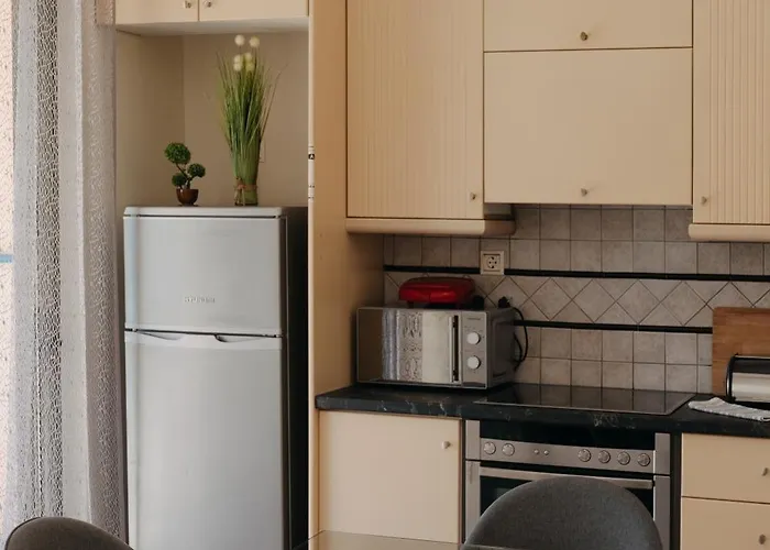 Nefeli Appartement *